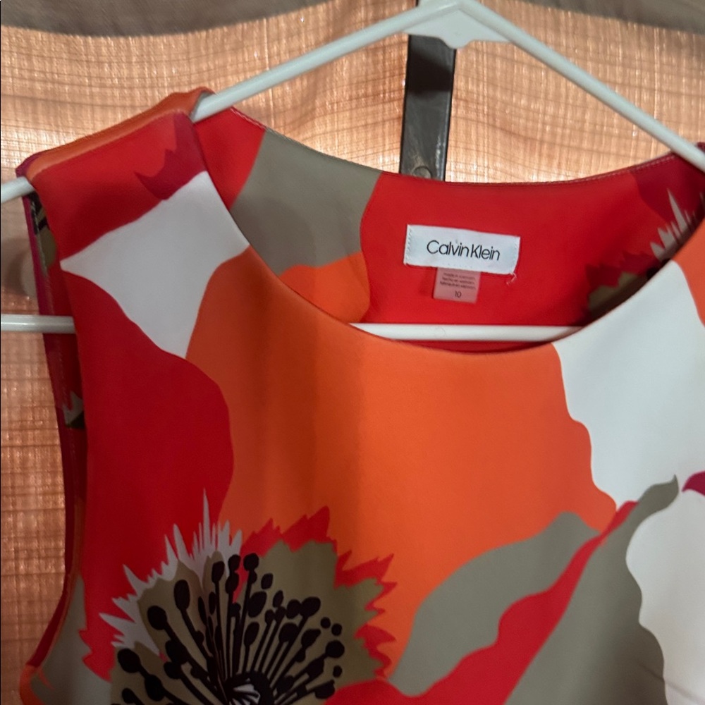 Calvin Klein Sleeveless Floral Shift Dress in Red, Orange & Cream-M3 - Picture 2 of 4